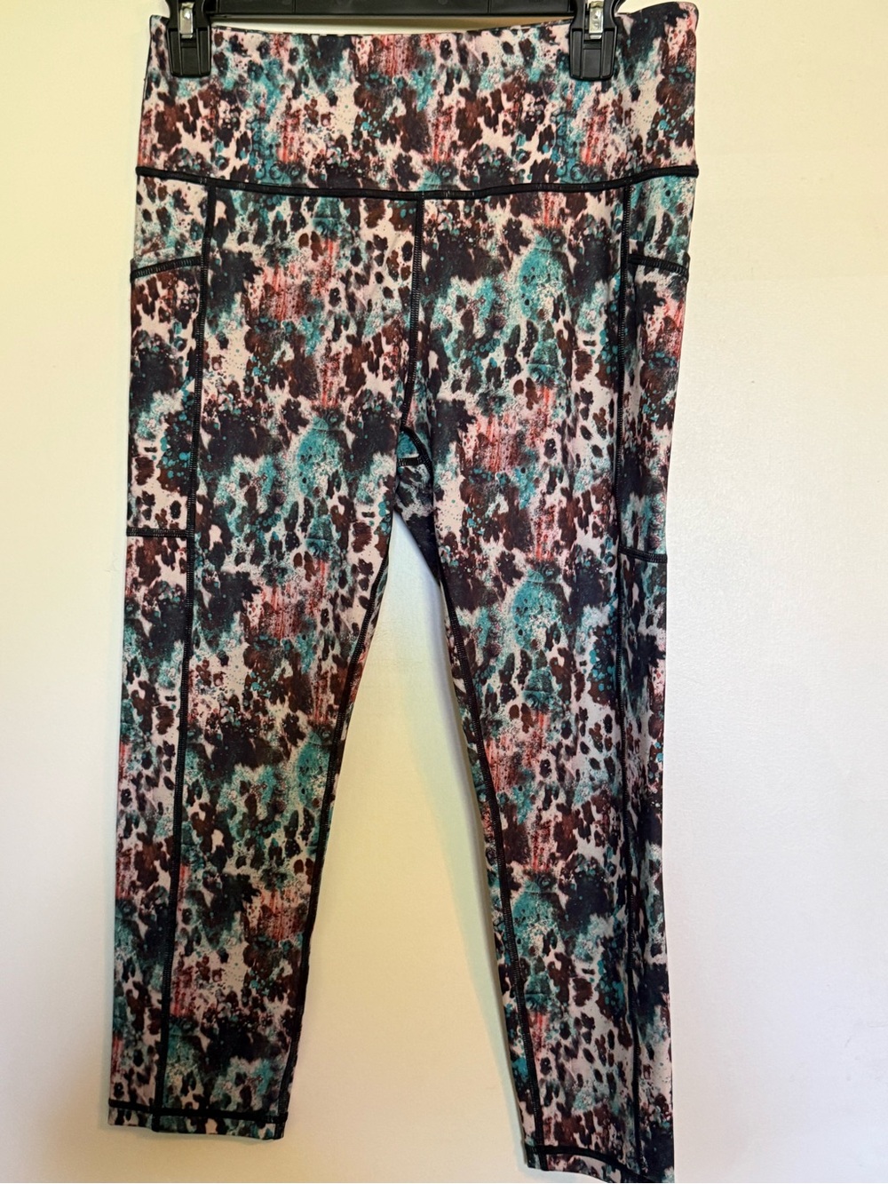 Women’s Multi-Color Printed Active Leggings